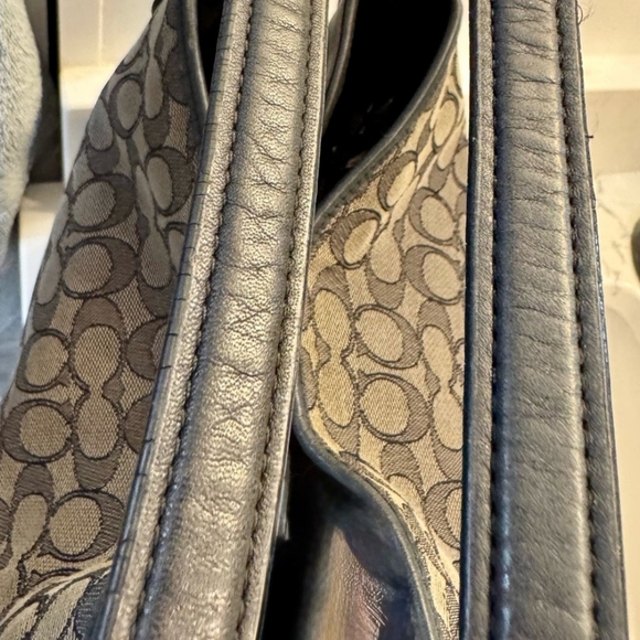 Coach Madison Phoebe Tote - Picture 6 of 12